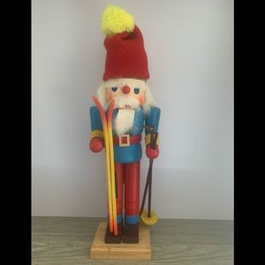 Vintage Collectible 1992 Nutcracker Village Handcrafted Wood "Skier" Nutcracker